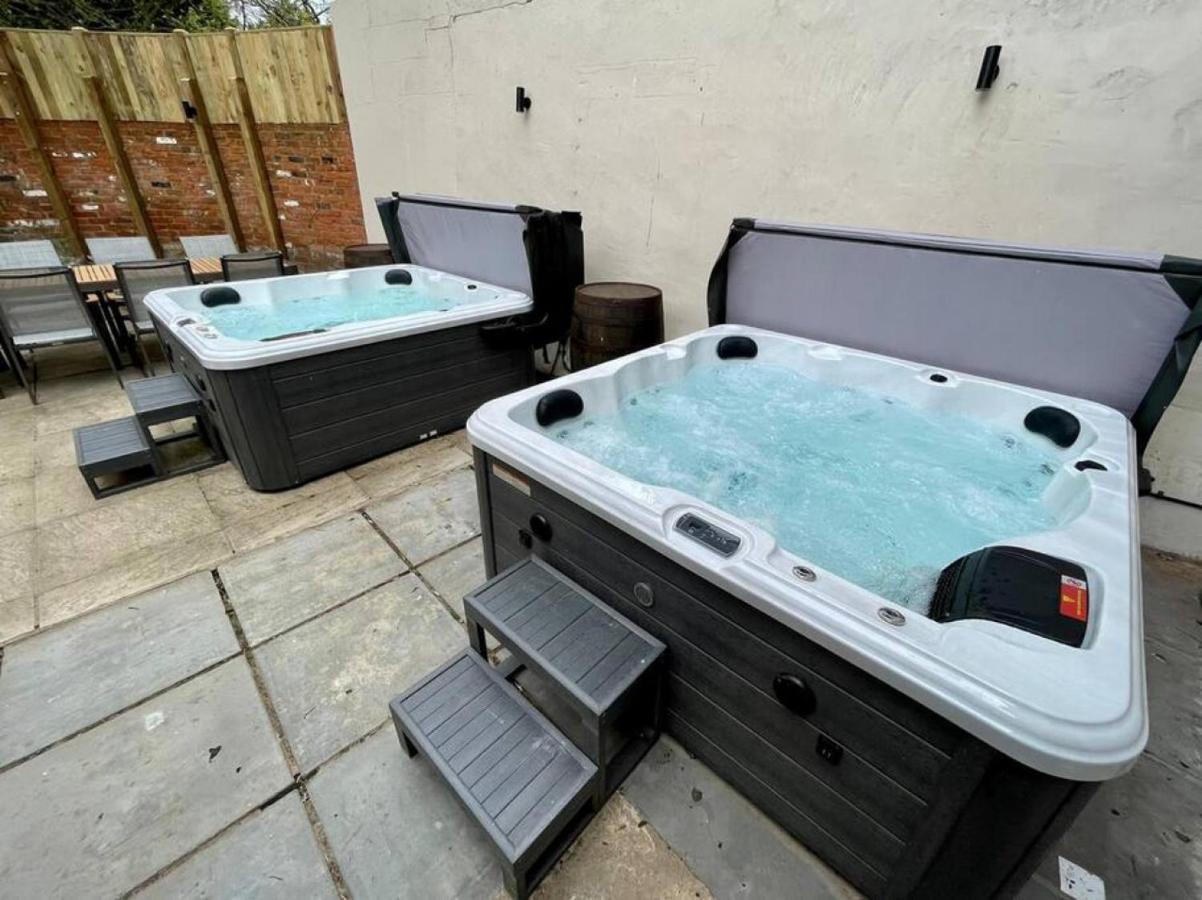 Вилла Lydney House Swaffham Sleeps 22 Экстерьер фото
